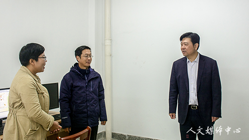 校党委书记崔凤军走访调研williamhill威廉希尔