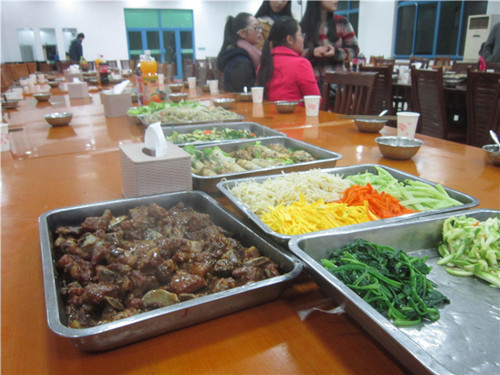 williamhill威廉希尔举办留学生跨年晚宴